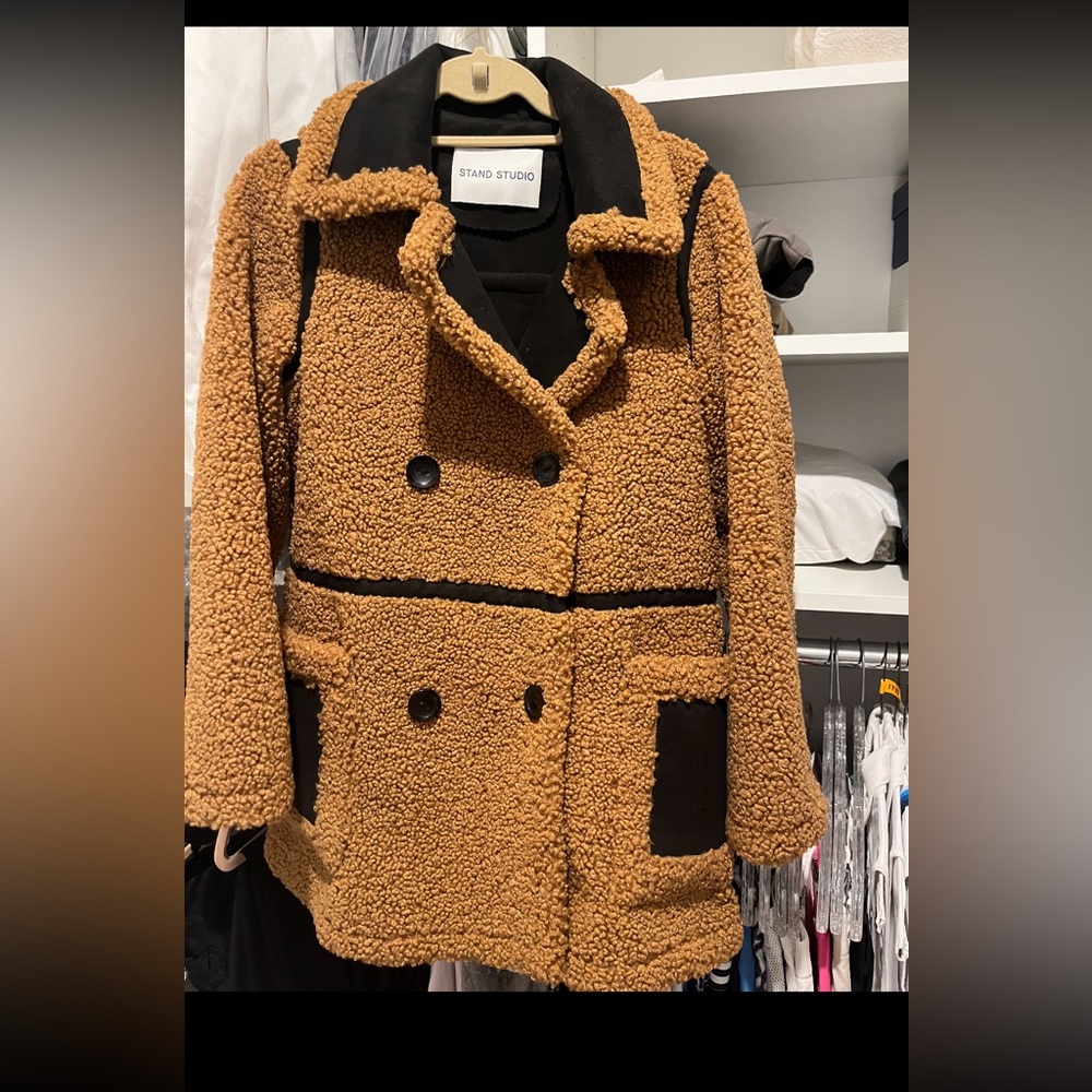 COPY - Stand studio oversized coat